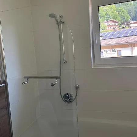 Austria Apartman *